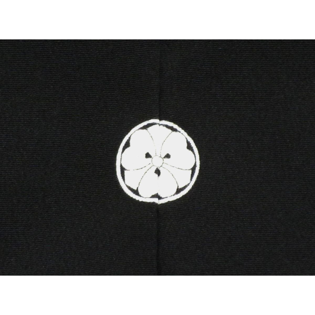 留袖　丸に剣片喰【大彦】