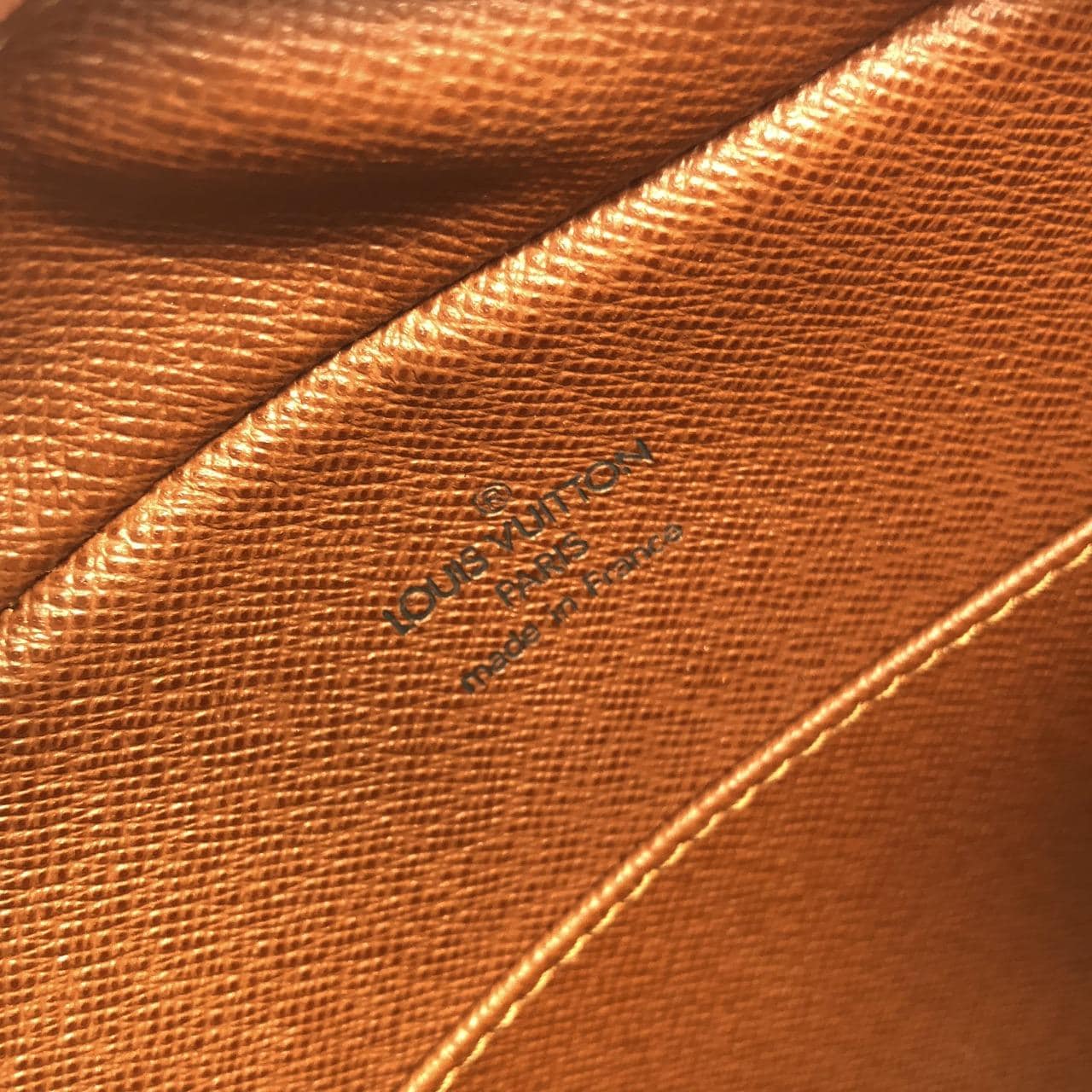 ルイヴィトン モノグラム シテ MM M51182 ショルダーバッグ