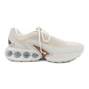 ナイキ NIKE FJ3145-101 スニーカー