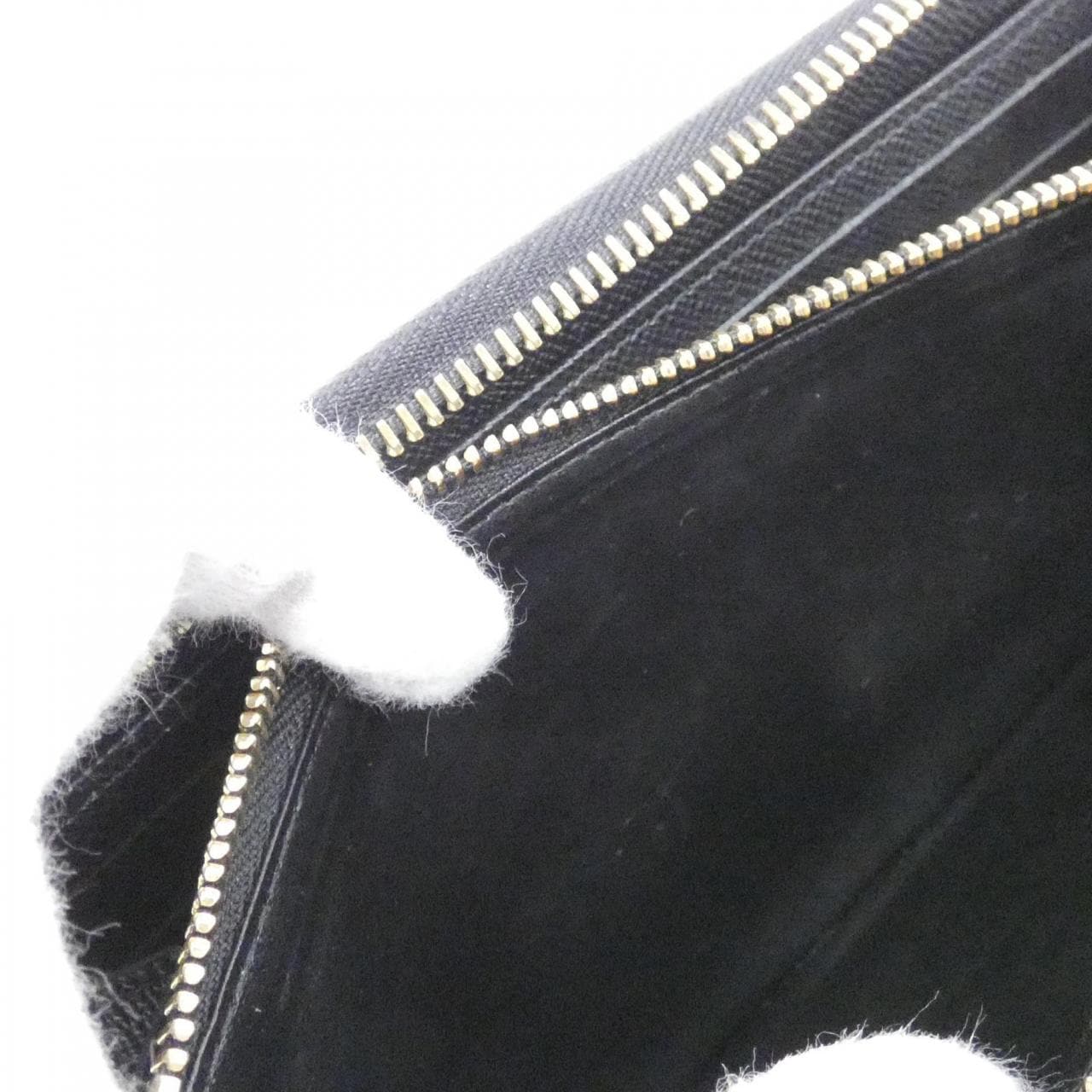 ルイヴィトン エピ ジッピー ウォレット M68755 財布