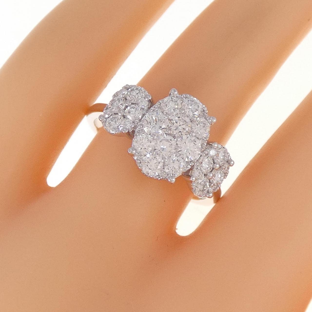 750WG Diamond Ring 1.38CT