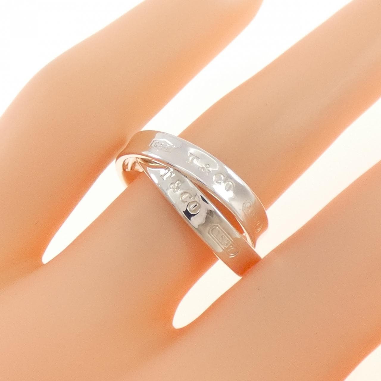 ティファニー 1837 インターロッキング サークル リング