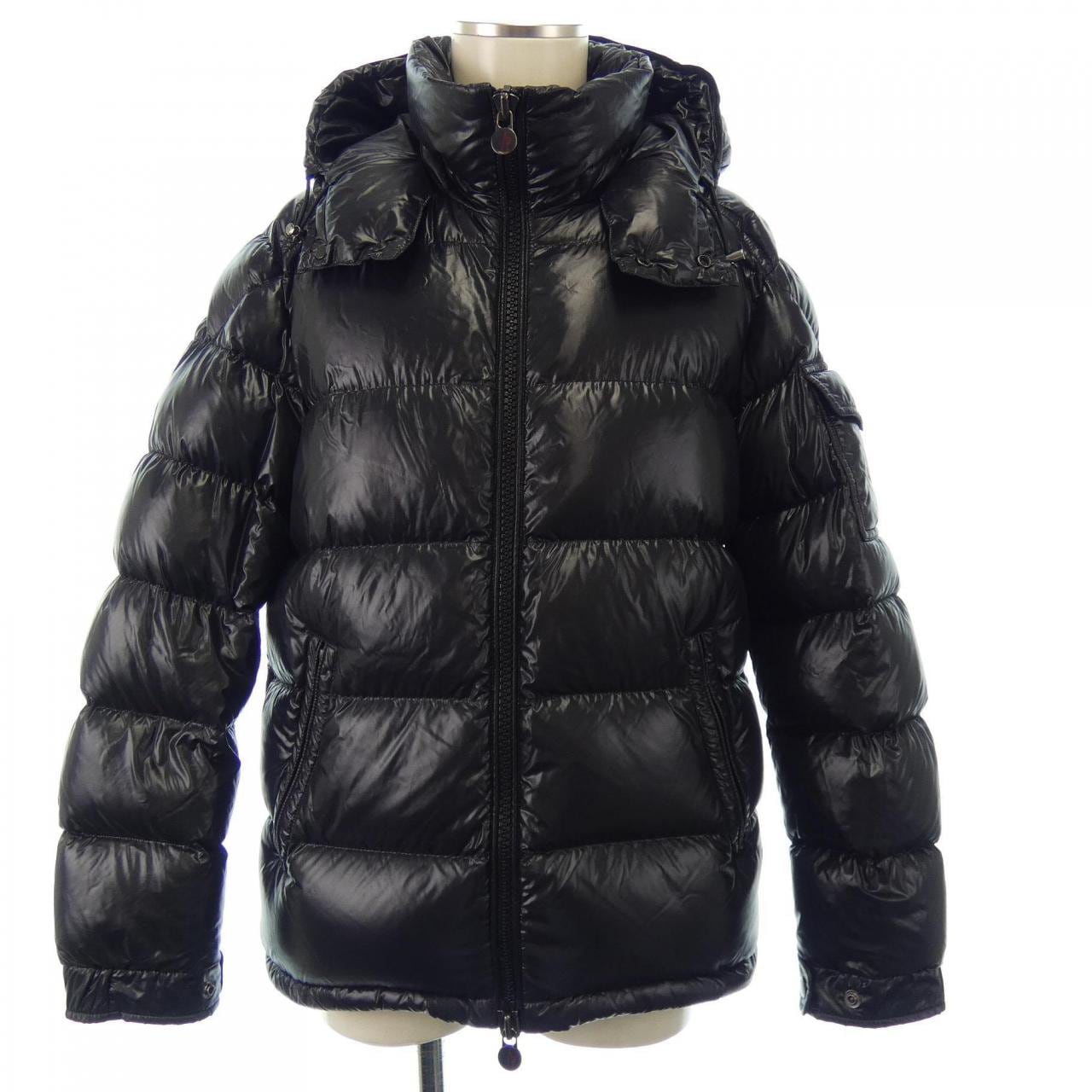 モンクレール MONCLER ダウンジャケット