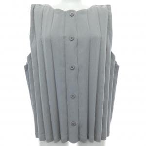 ミーイッセイミヤケ me ISSEY MIYAKE MI53FR411 トップス