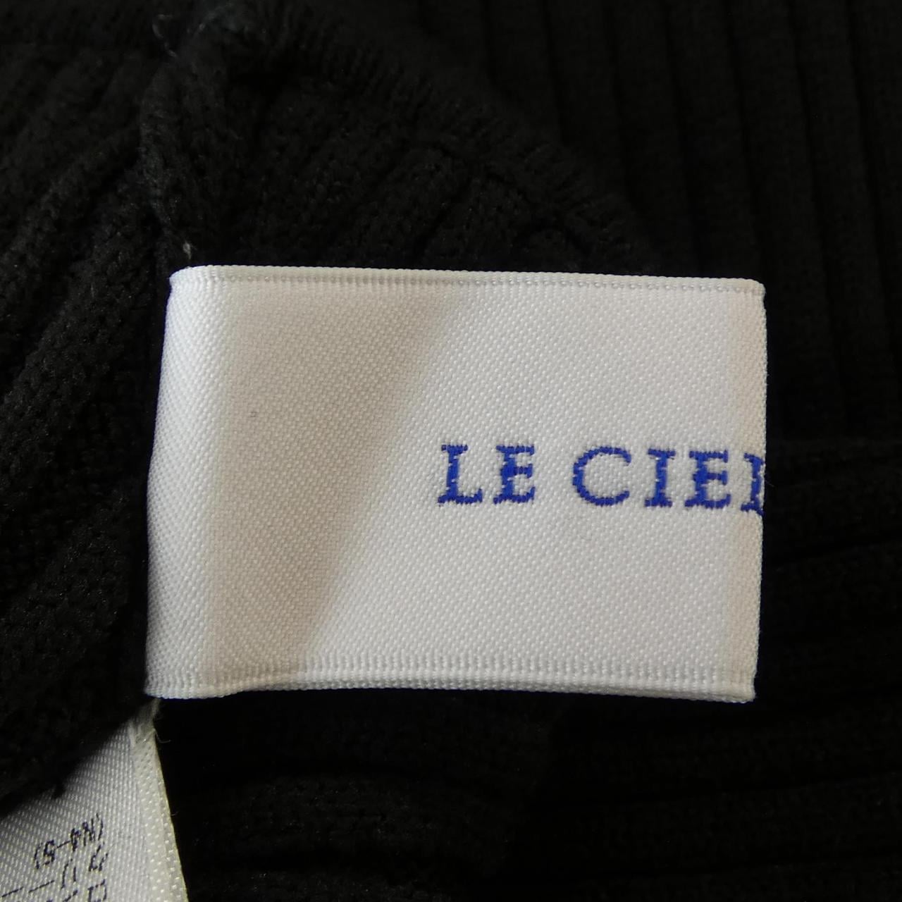 ルシェルブルー LE CIEL BLEU スカート