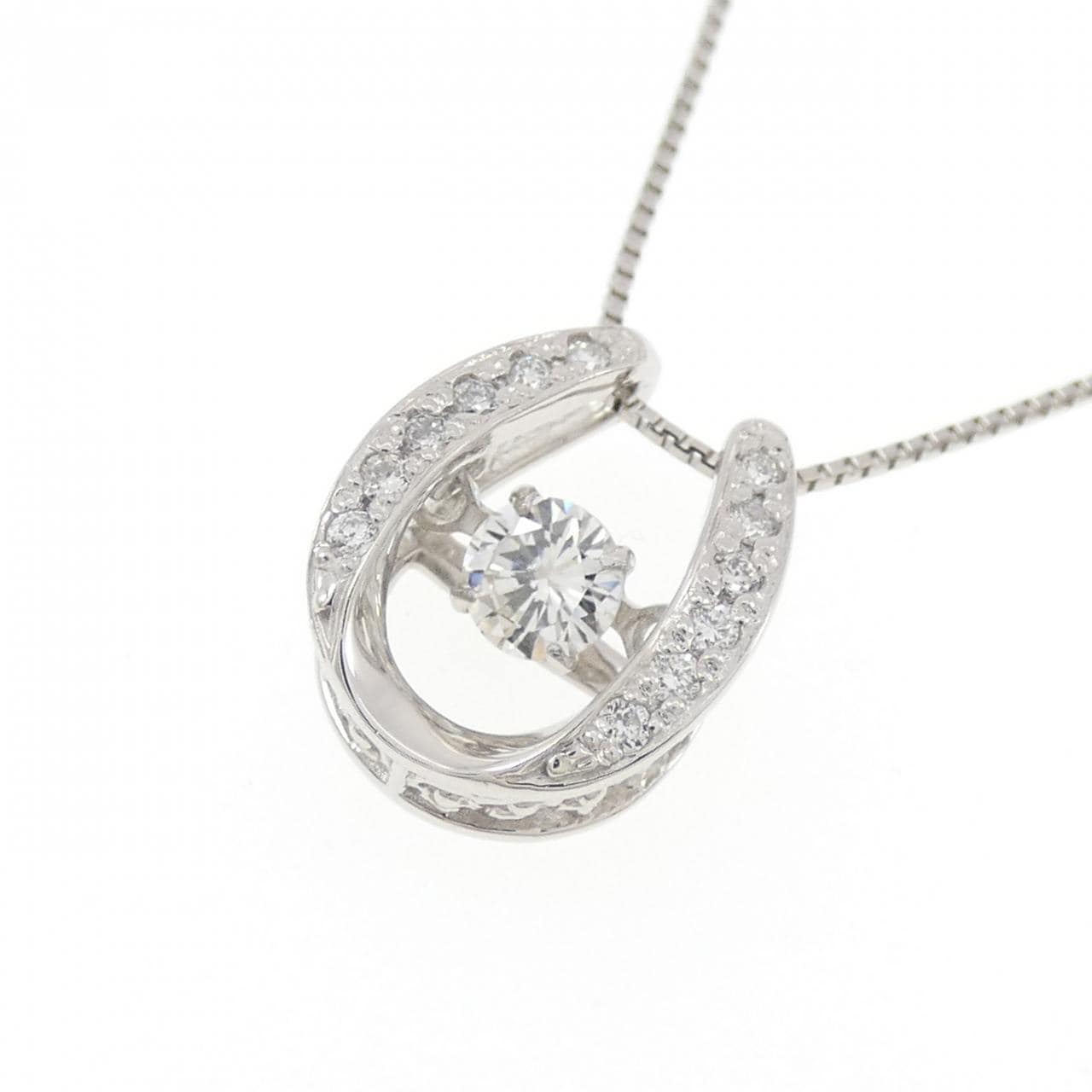 PT900/PT850 ホースシュー ダイヤモンド ネックレス 0.148CT