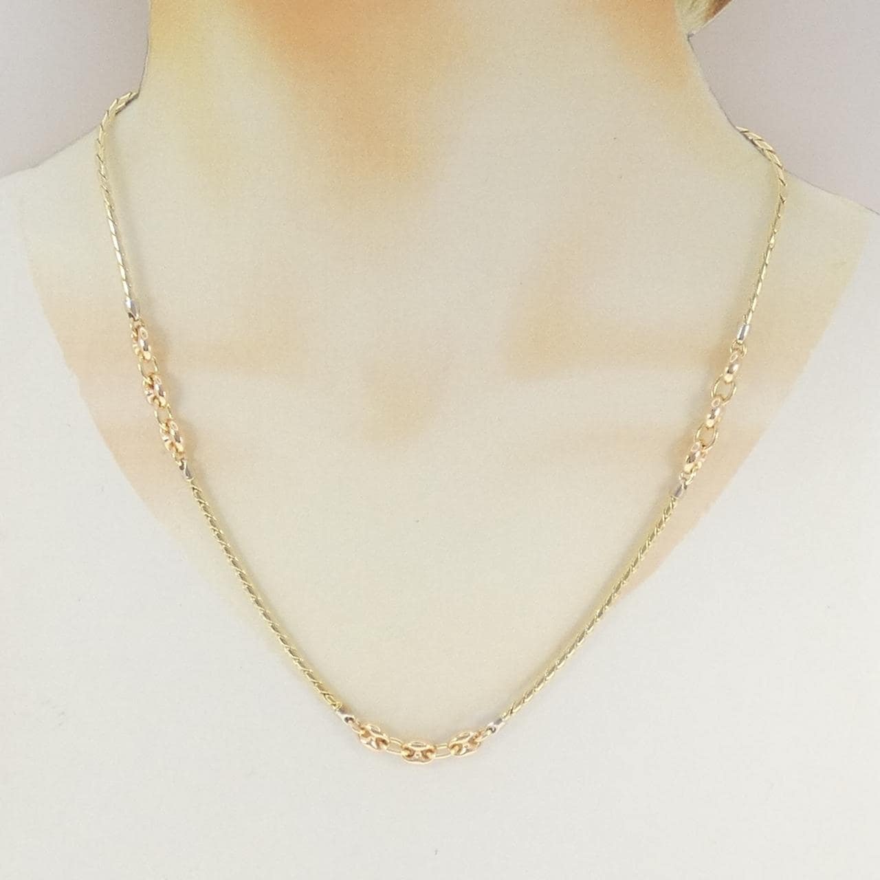 750YG/750WG ネックレス