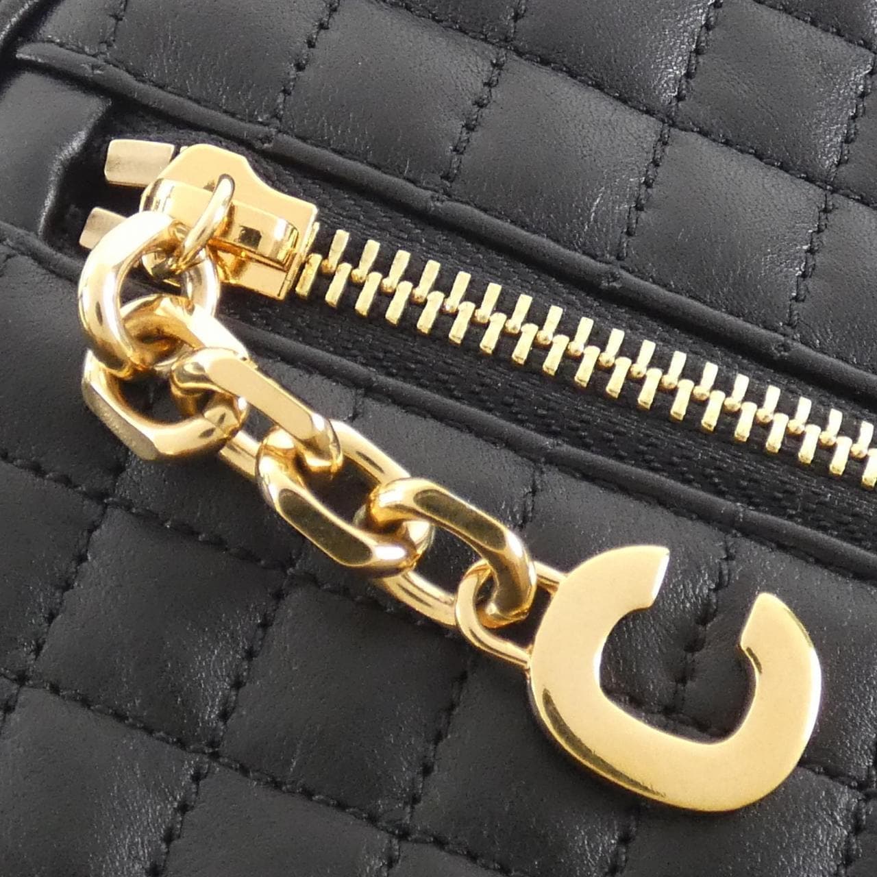 セリーヌ C CHARM MEDIUM 188353BFH ショルダーバッグ