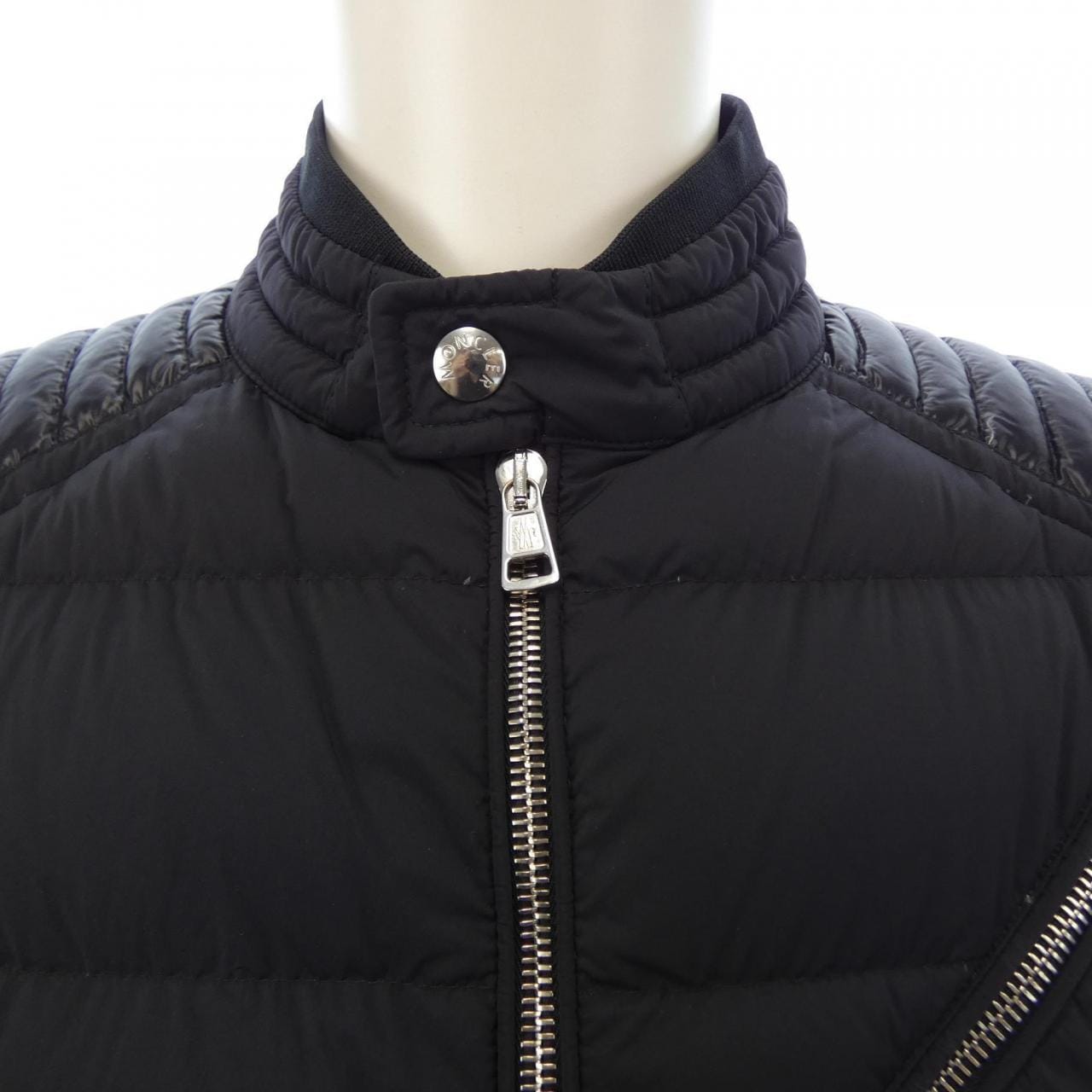 モンクレール MONCLER SAMALENS ダウンジャケット