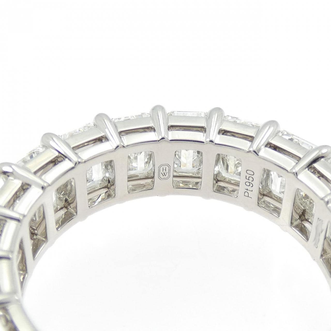 HARRY WINSTON钻石戒指，0.33克拉