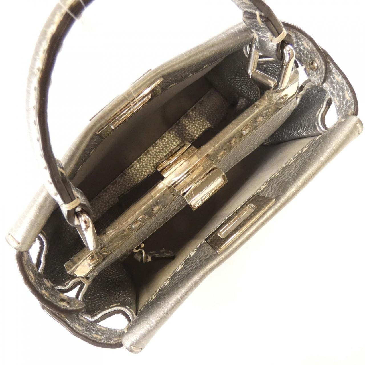 フェンディ SELLERIA ピーカブー ミニ 8BN244 5QG バッグ