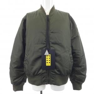 モンクレール ジーニアス MONCLER GENIUS MERCEDES-BENZ BY NIGO NEPER ダウンジャケット