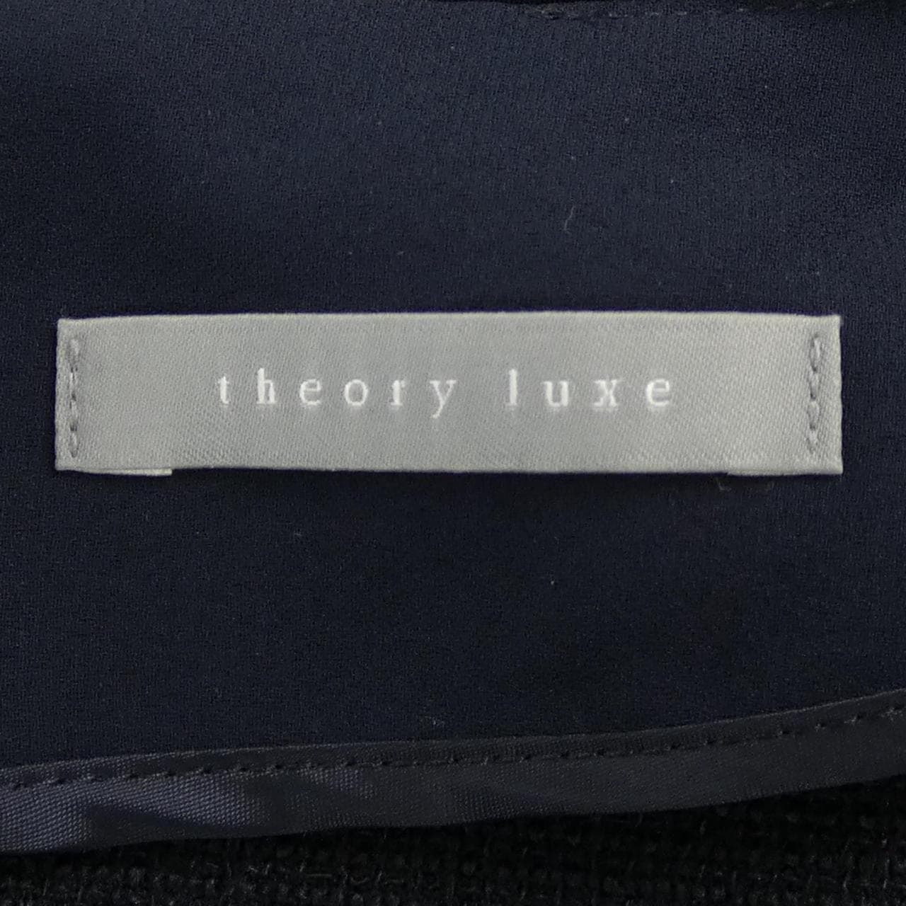 セオリーリュクス Theory luxe アンサンブル