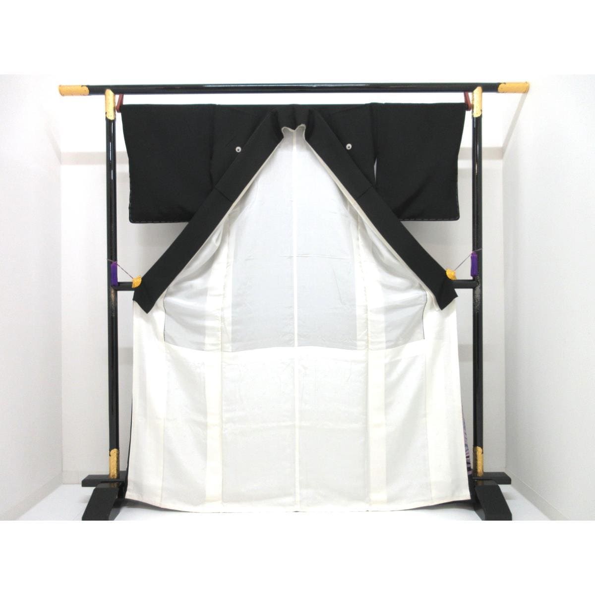 【未使用品】留袖　友禅加工ボカシ染　丸に下り藤　きもの・長襦袢