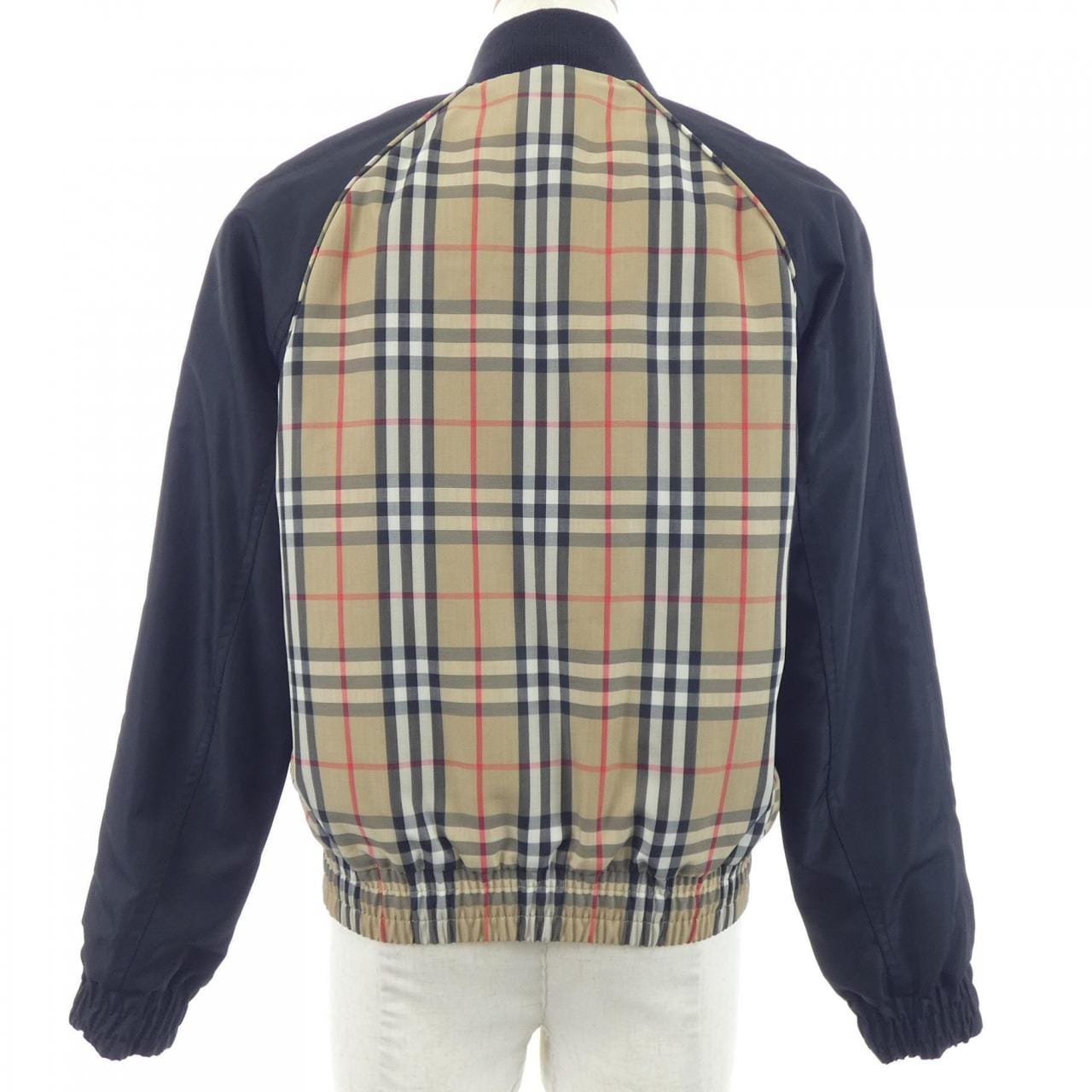 バーバリー BURBERRY 8011533 ブルゾン