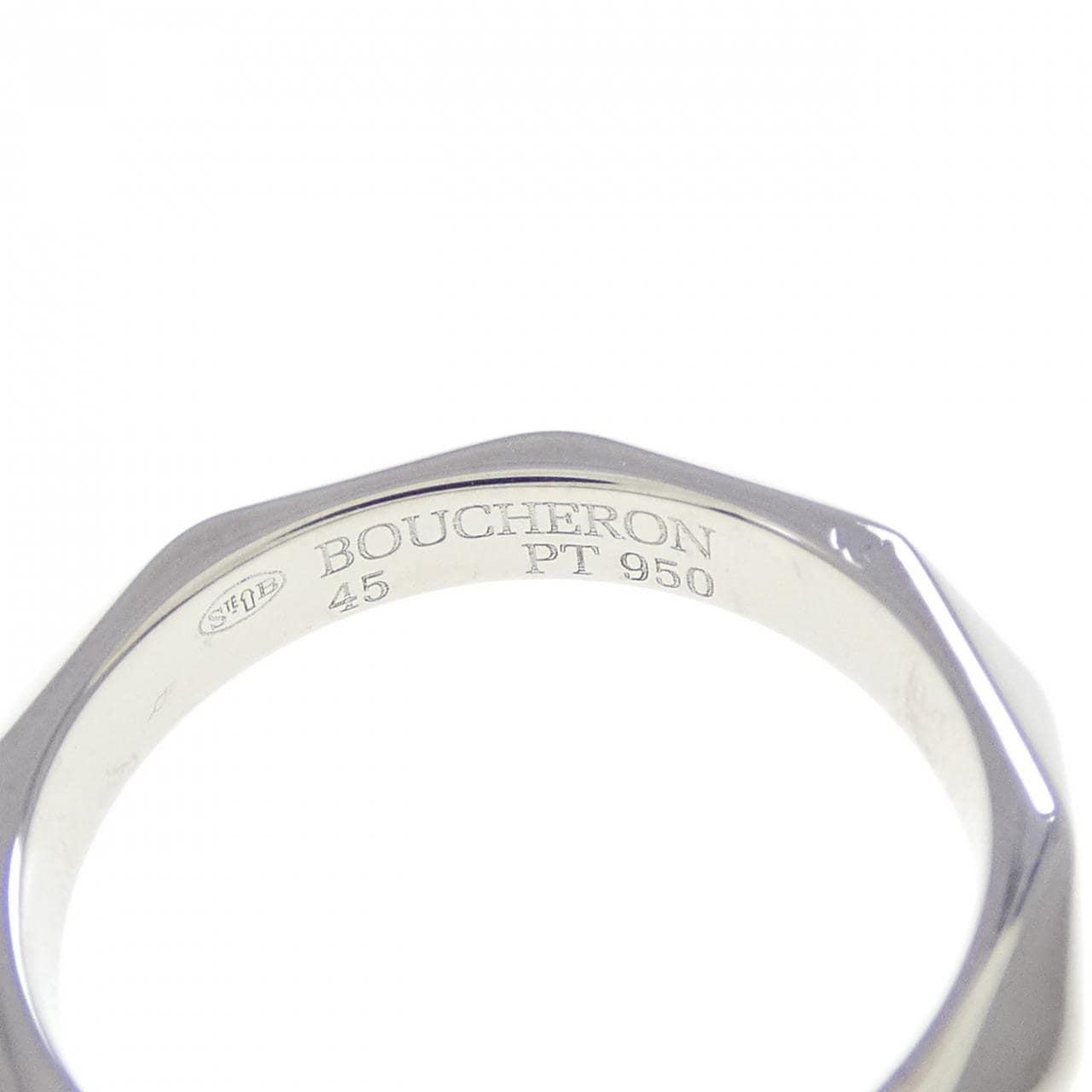 ブシュロン ファセット リング