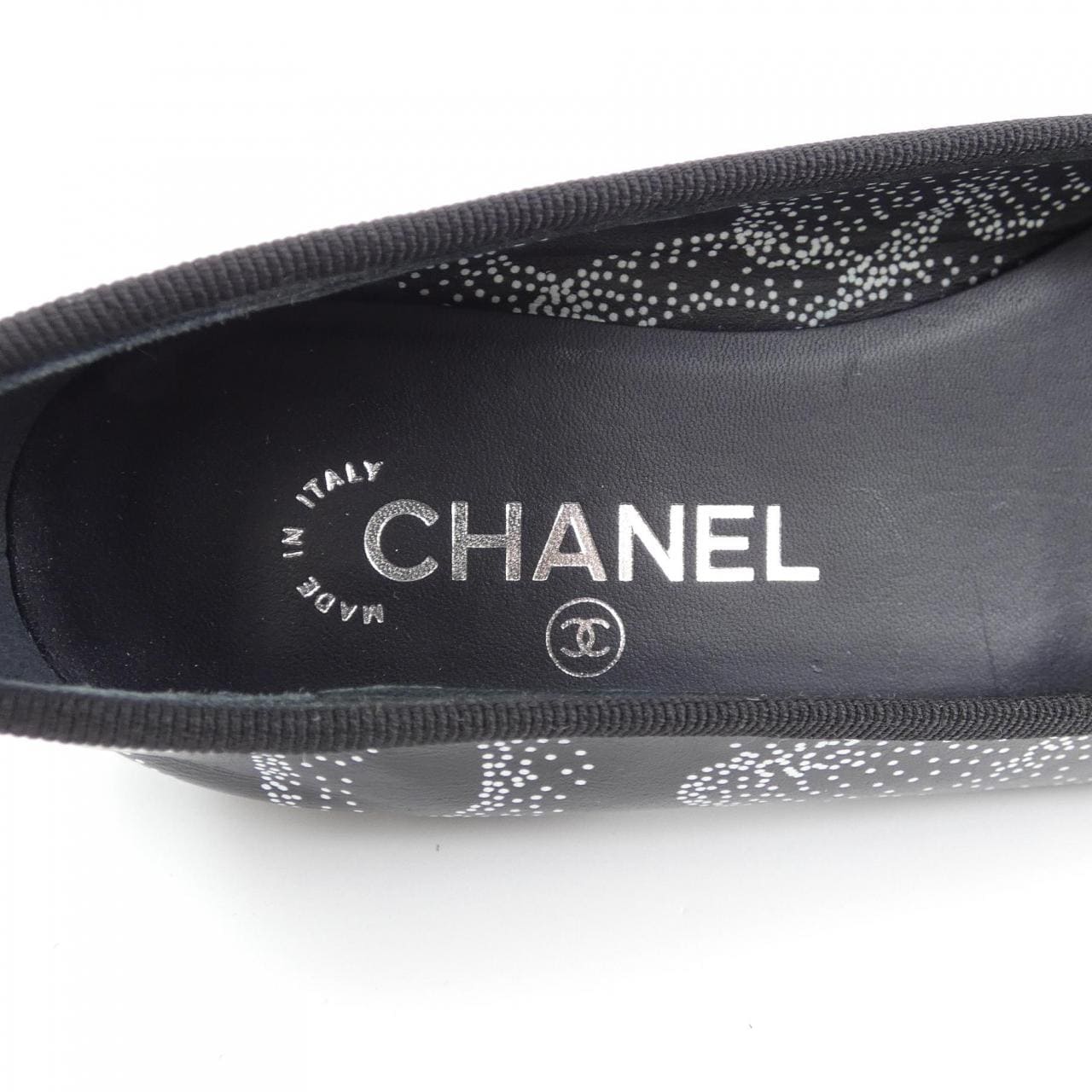 CHANEL CHANEL Flat Shoes