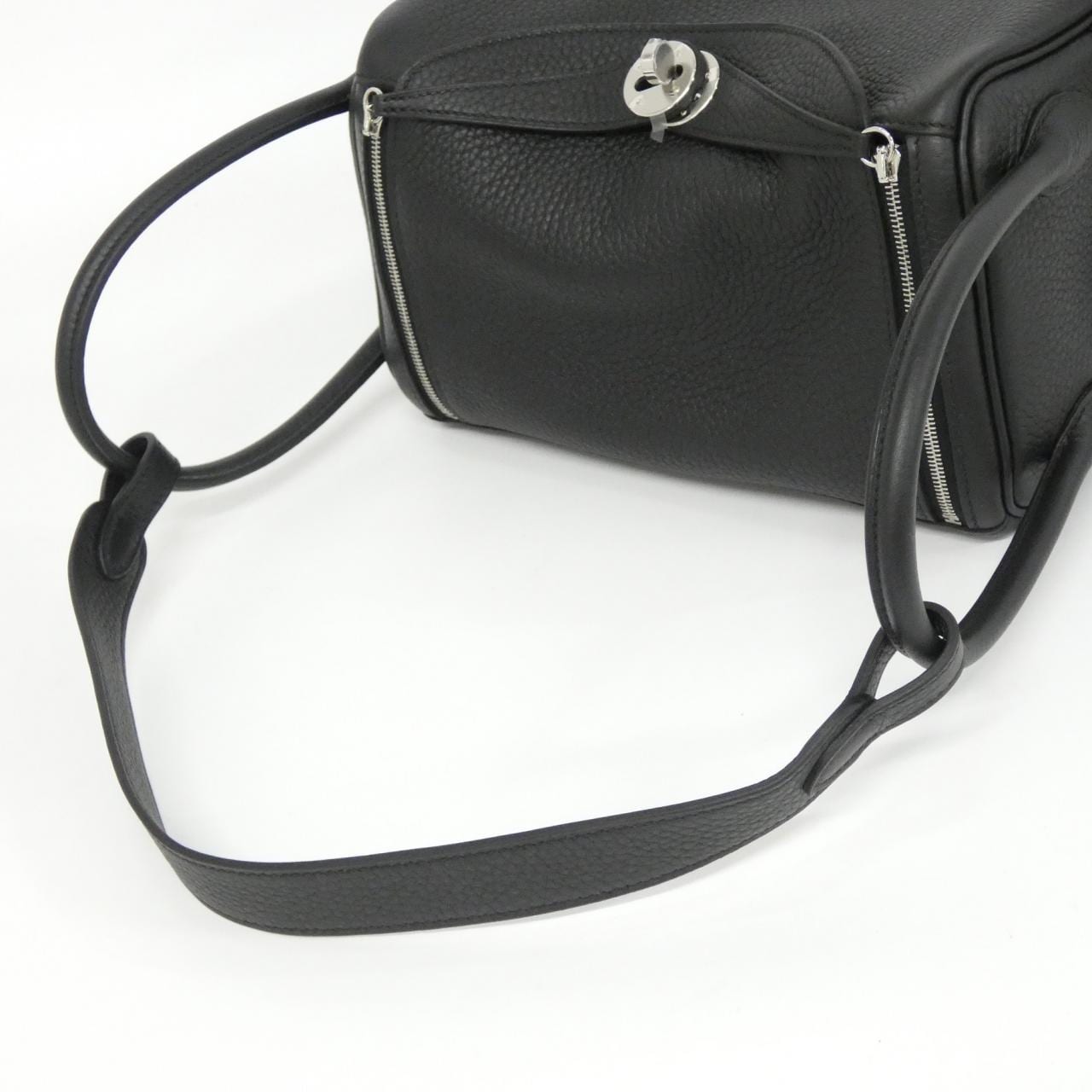 【未使用品】エルメス リンディ 26cm 073428CK ショルダーバッグ