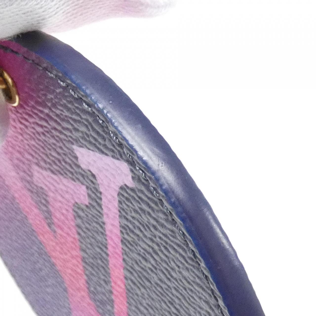 ルイヴィトン ポルト クレ イリュストレ グラデーション M00665 キーリング