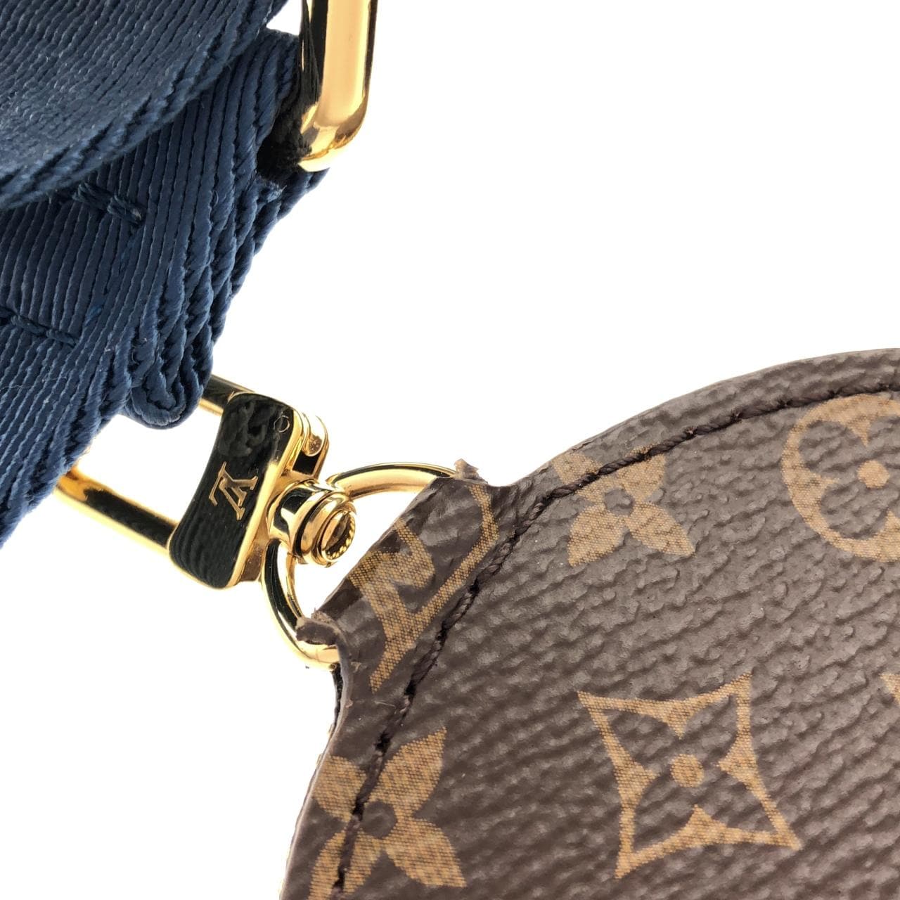 ルイヴィトン モノグラム(LVピロー) マキシ ミュルティ ポシェット アクセソワール M21057 ショルダーバッグ