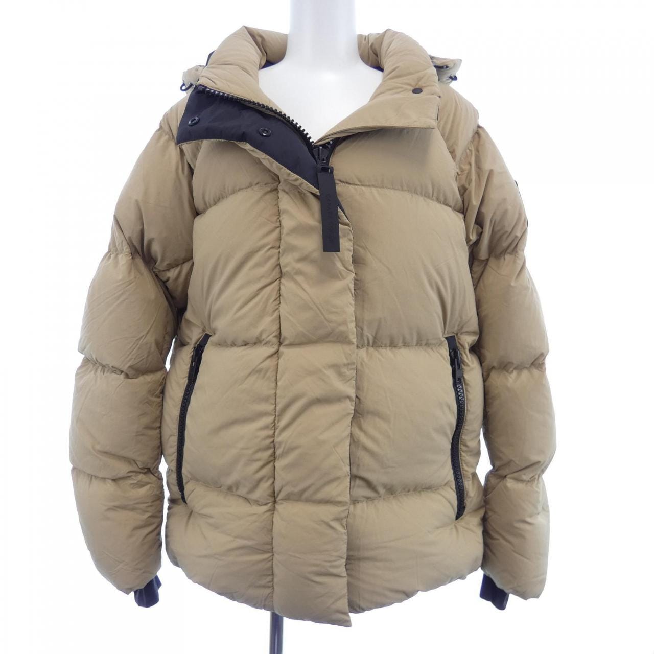 カナダグース CANADA GOOSE ダウンジャケット