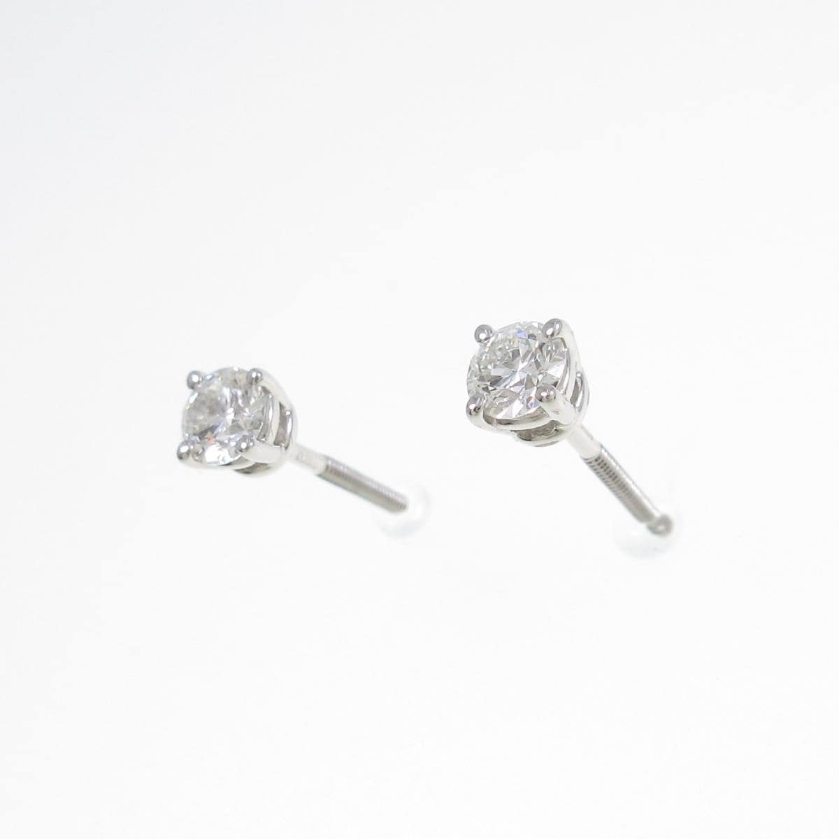Tiffany & Co. ソリティア ダイヤモンド ピアス (片方のみ) Diamond Earrings in Platinum | Tiffany & Co.