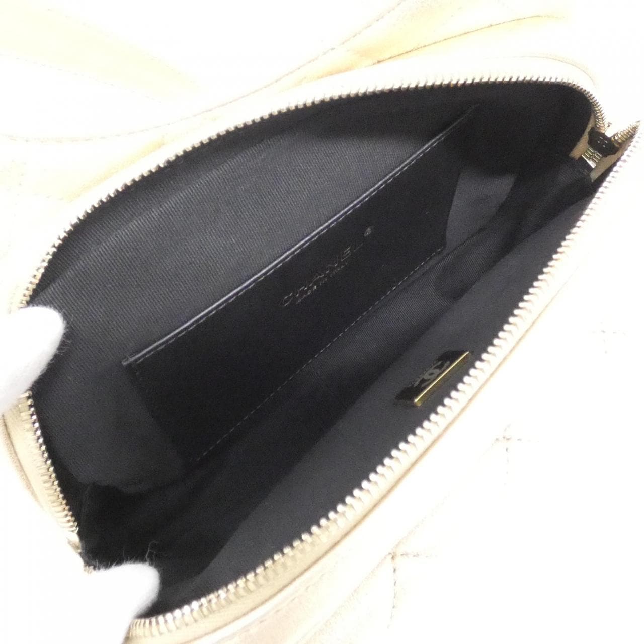 CHANEL AS4621双肩包