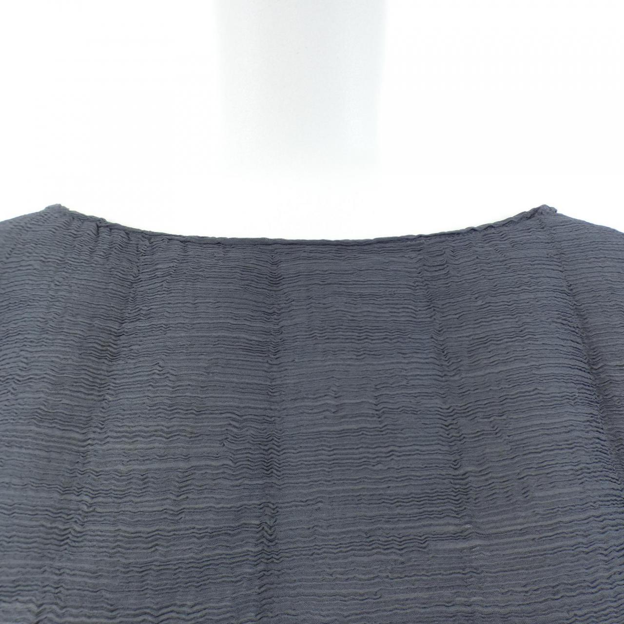 me ISSEY MIYAKE MI81FK231 Tops