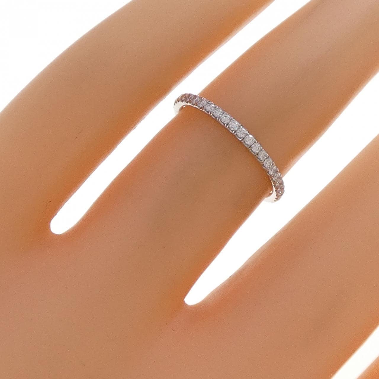 ハリーウィンストン マイクロパヴェ リング