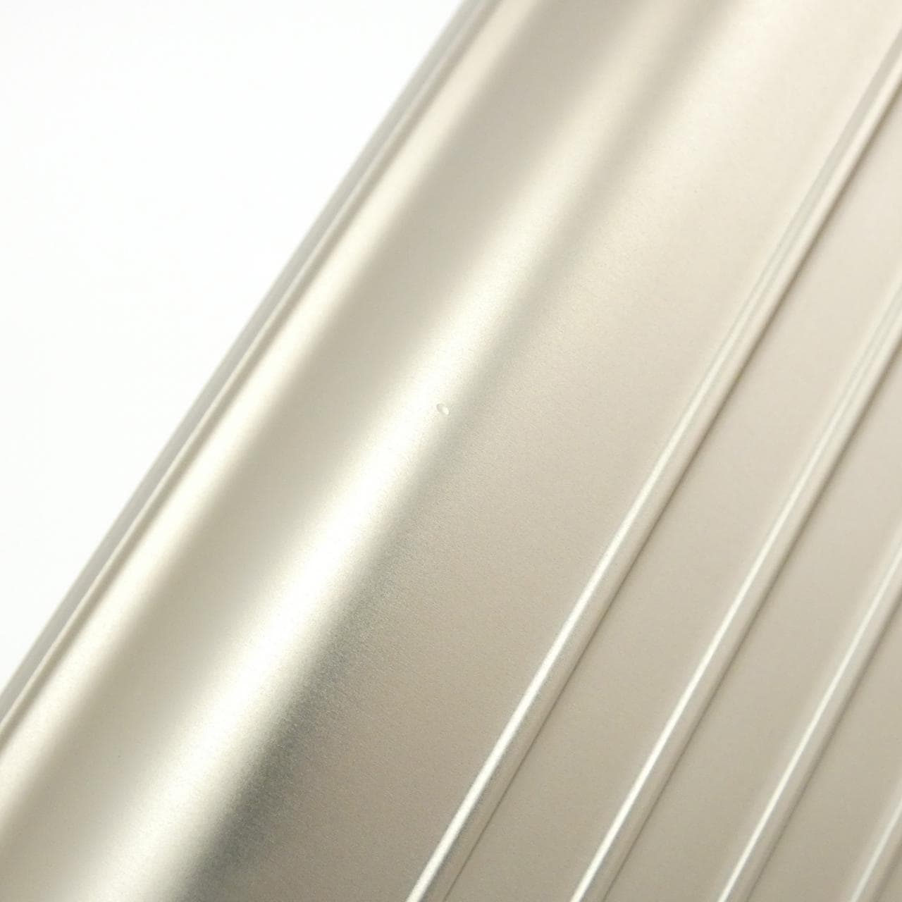 リモワ PERSONAL SLING CLUTCH 99090013 ボディバッグ
