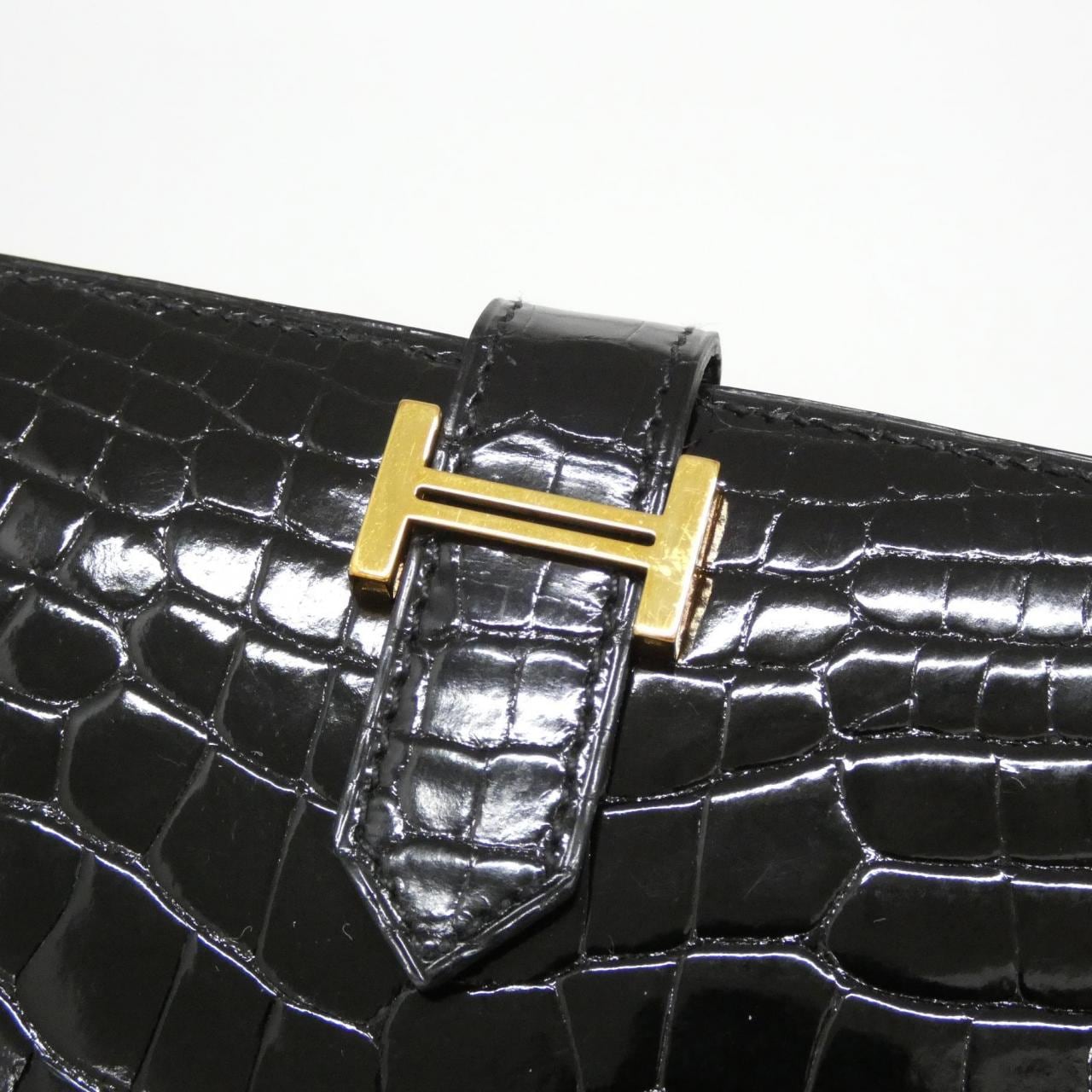 エルメス ベアン コンパクト 047305CC 財布