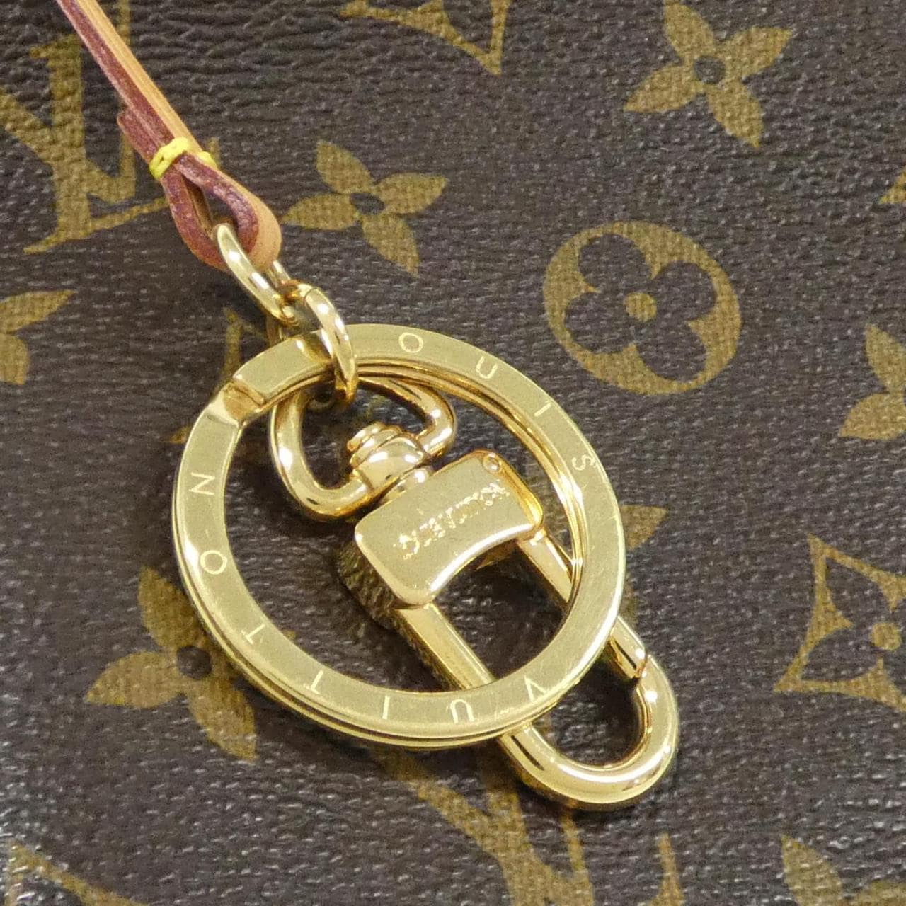 ルイヴィトン モノグラム アーツィー MM M40249 ショルダーバッグ