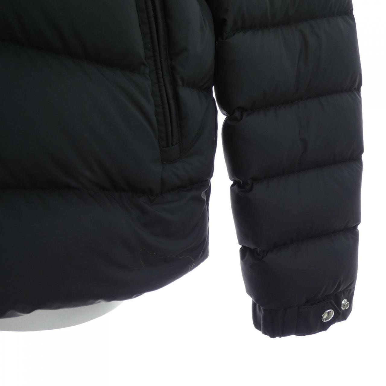 モンクレール MONCLER ARNEB ダウンジャケット