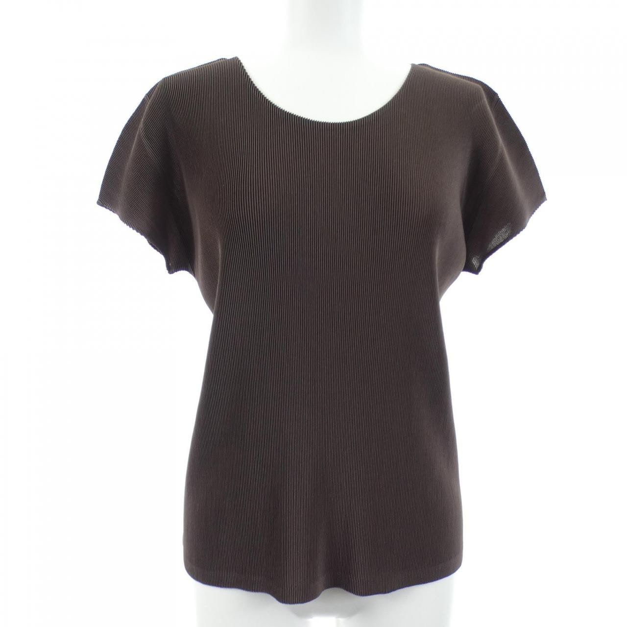 百褶PLEATS PLEASE上衣