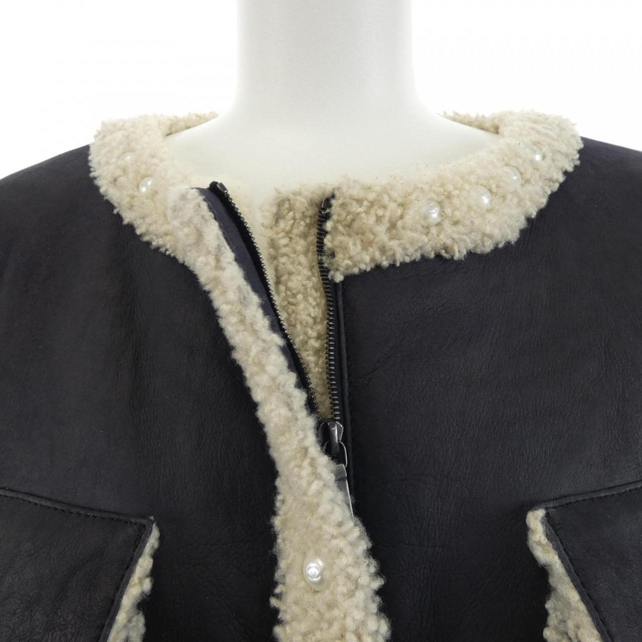 シャネル CHANEL P49900C00261 14B ムートンジャケット