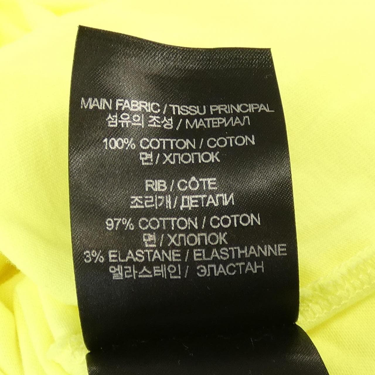 ヴェトモン VETEMENTS UE64TR130Y UNISEX Tシャツ