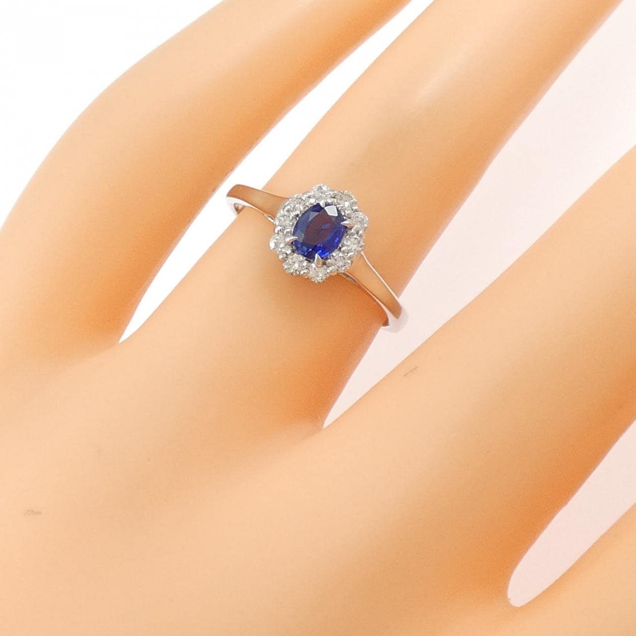 PT900 Sapphire Ring 0.33CT