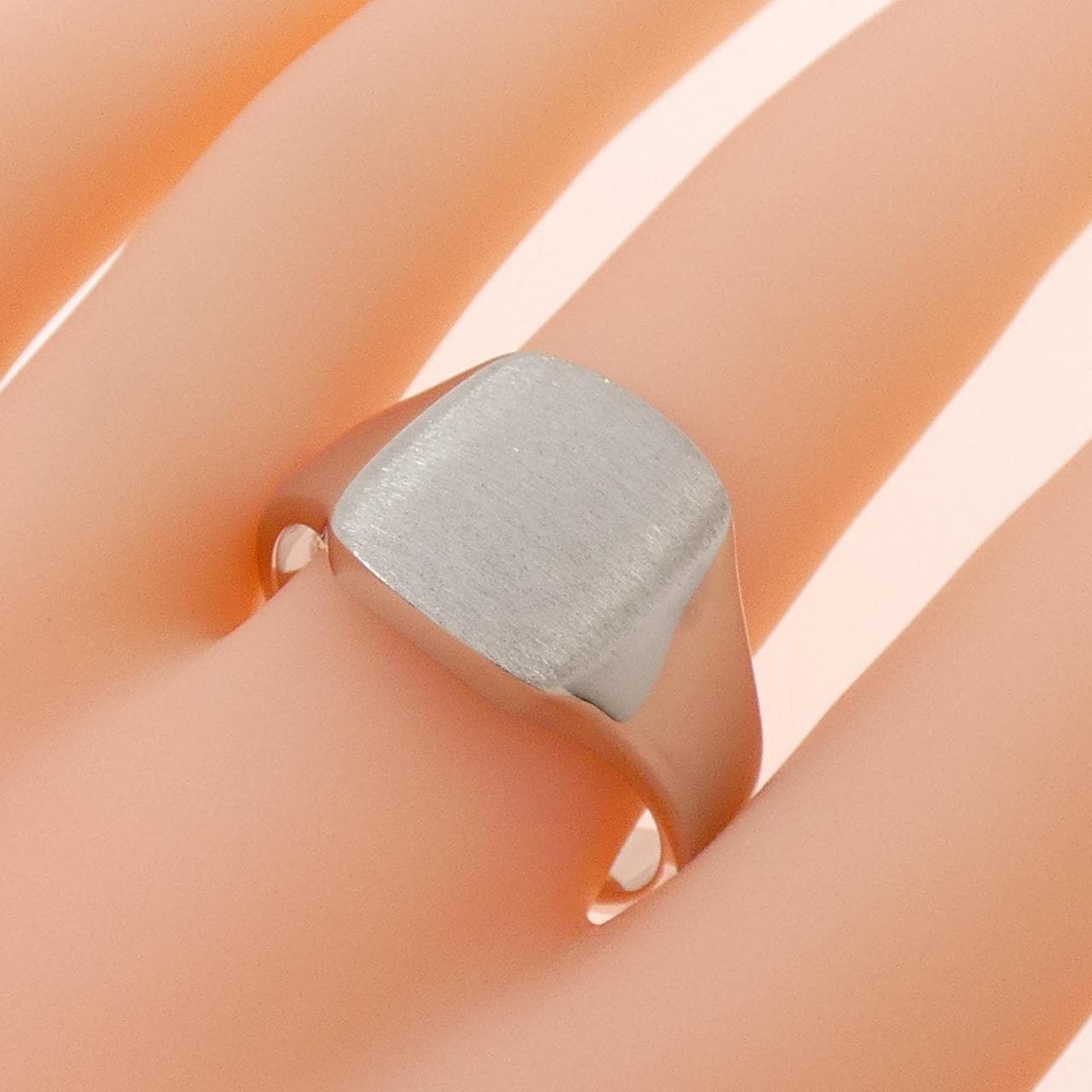 [BRAND NEW] PT900 Ring