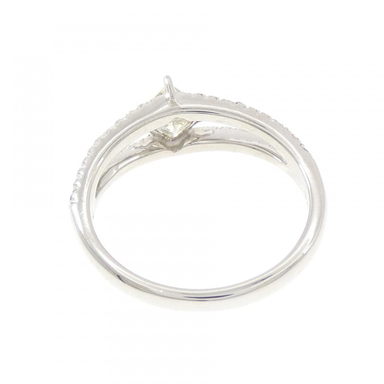 PT900 ダイヤモンド リング 0.591CT