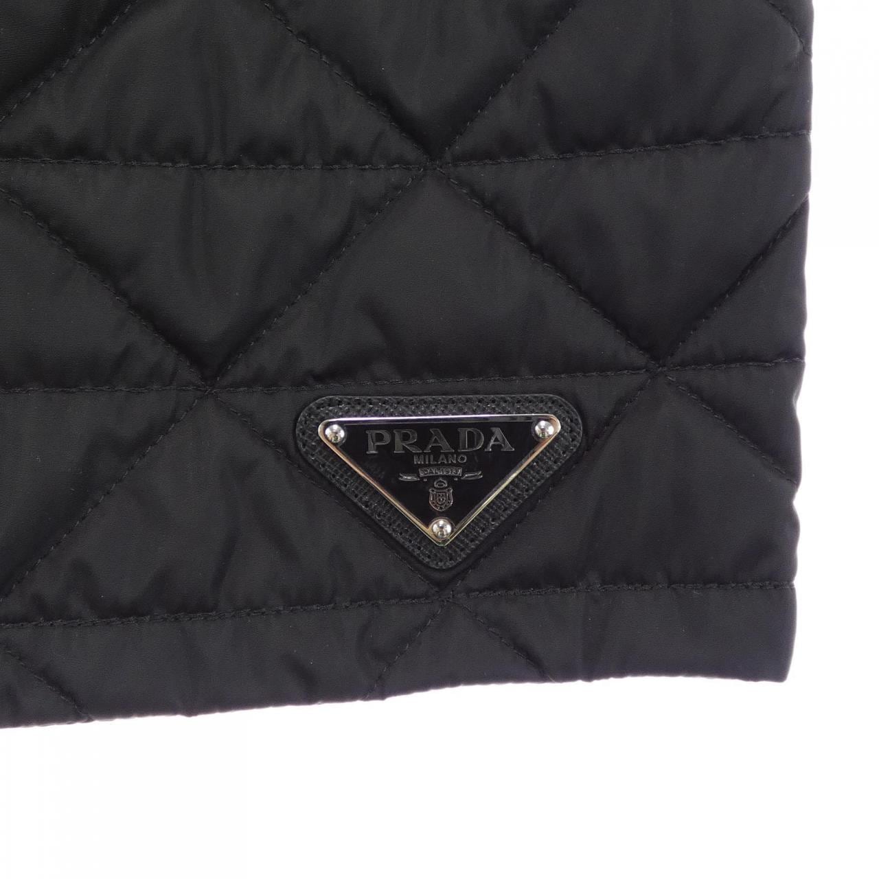 プラダ PRADA トライアングルロゴ 22A757 S222 1WQ9 ショートパンツ