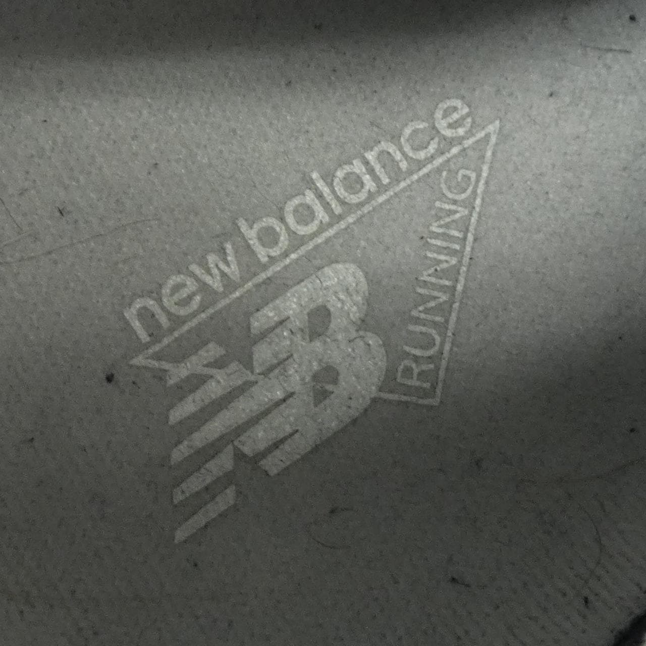 ニューバランス NEW BALANCE M2002RXJ スニーカー