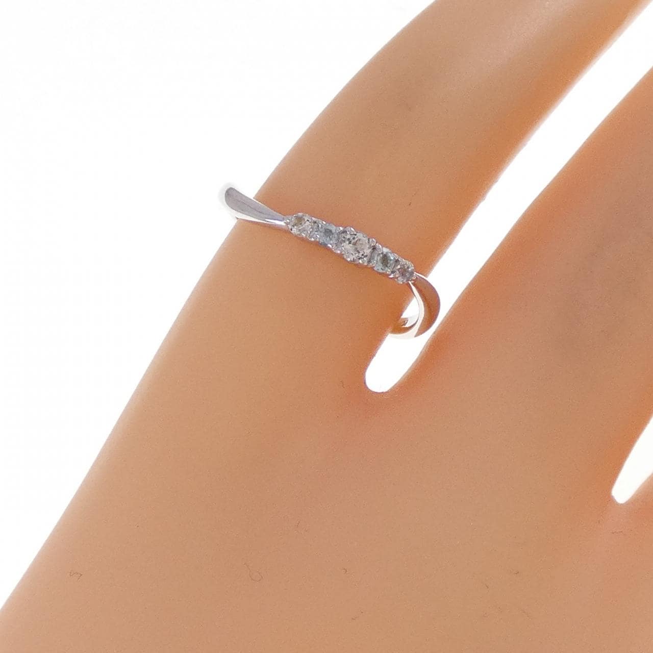 K10WG ホワイトトパーズ リング