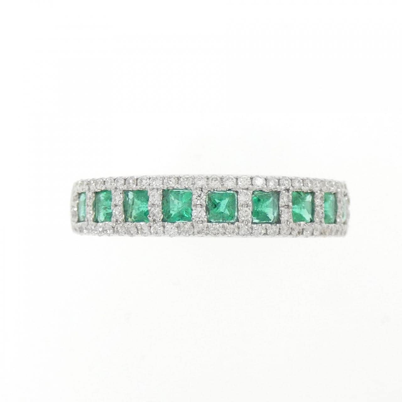 750WG Emerald Ring 0.57CT