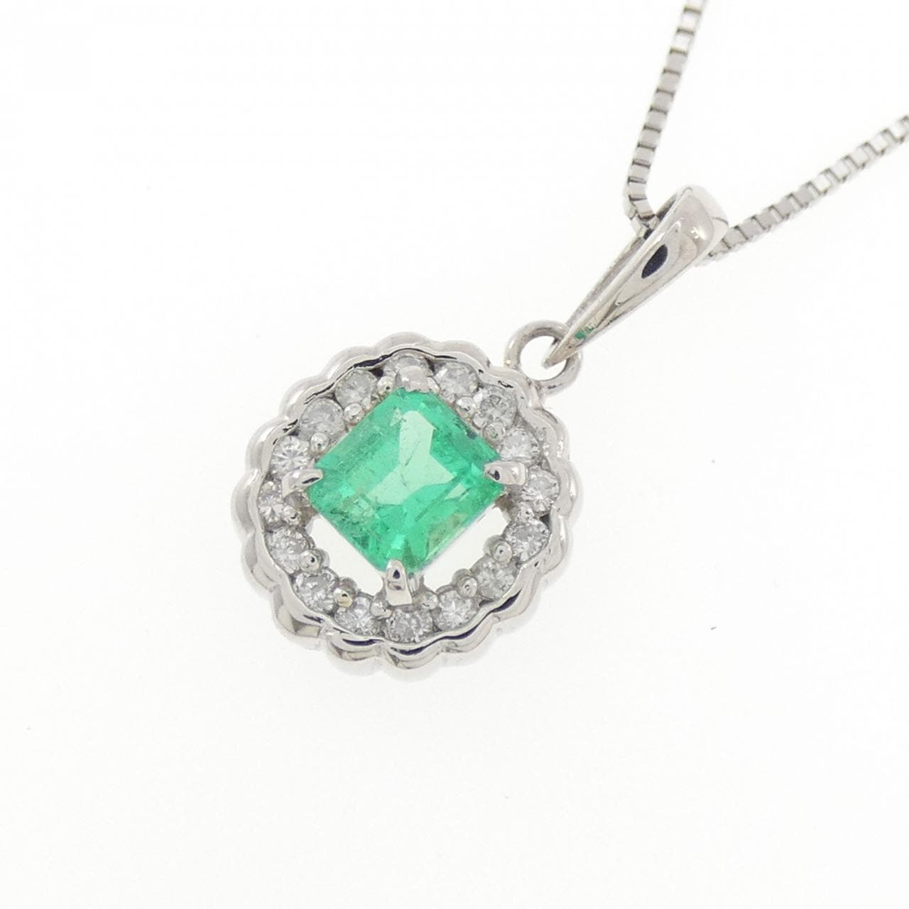 PT900/PT850 エメラルド ネックレス 0.41CT