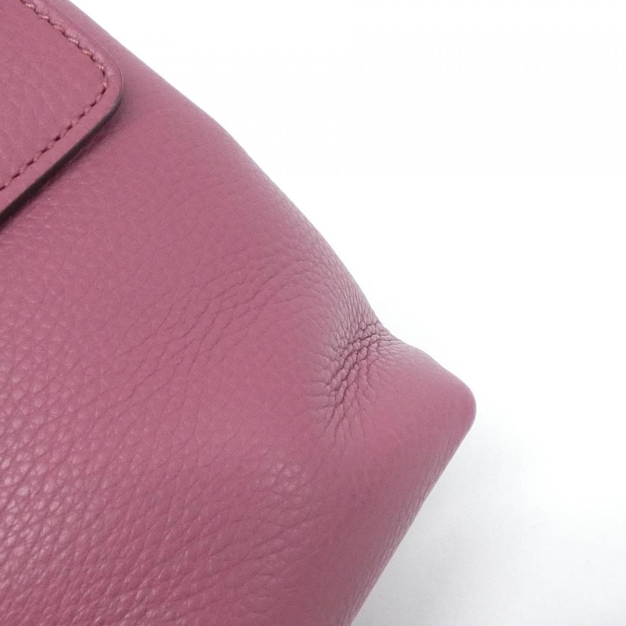 グッチ GG MARMONT 401173 A7M0T ショルダーバッグ