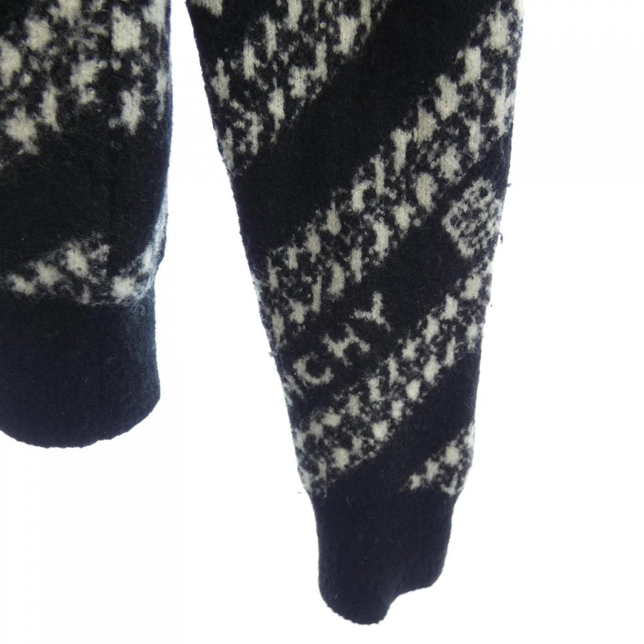 ジバンシー GIVENCHY BM90EE4Y6Q ニット