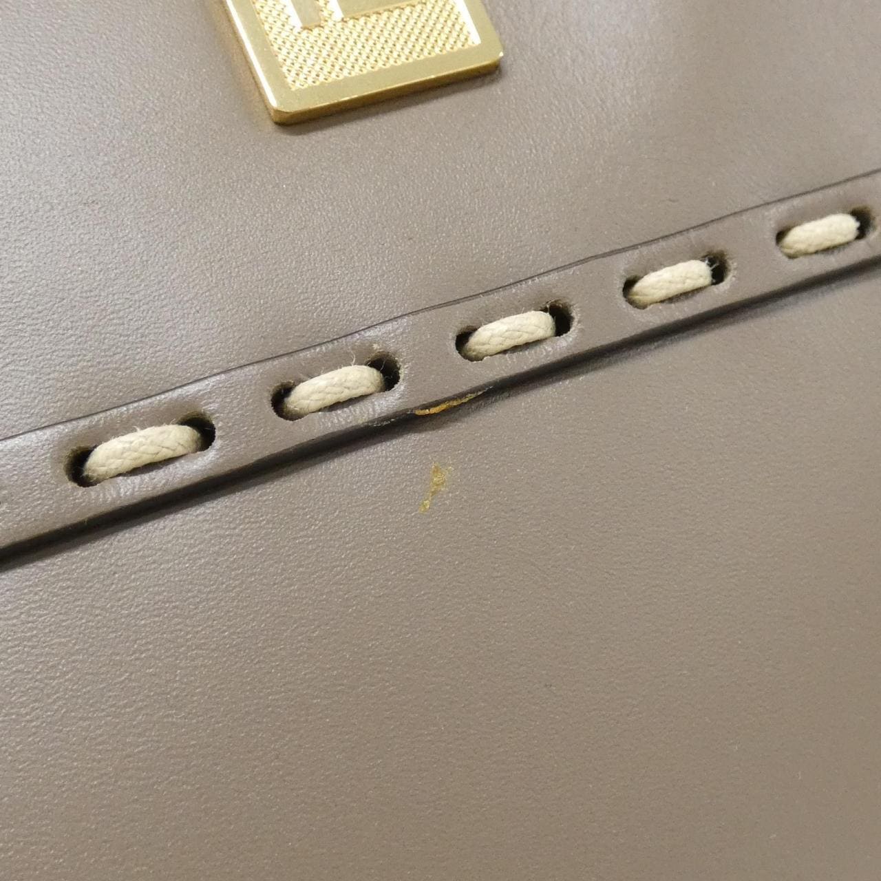 フェンディ フェンディ サンシャイン ミディアム 8BH386 AHN5 バッグ