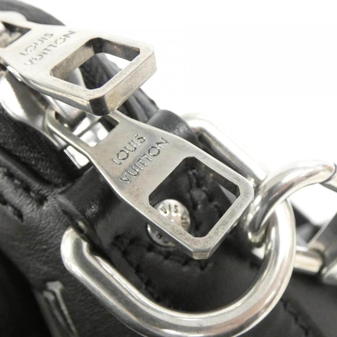 ルイヴィトン アルマEW M24529 バッグ