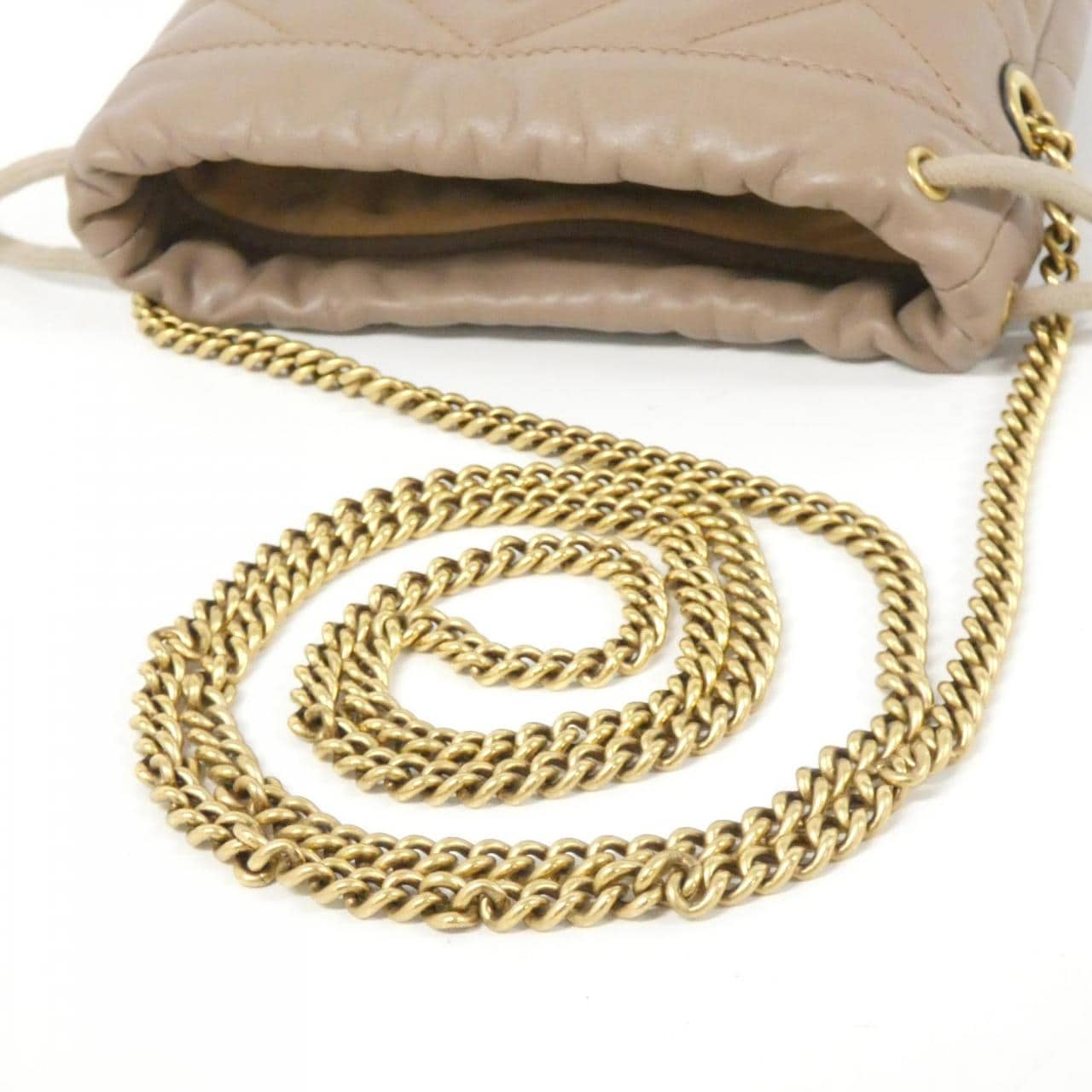 グッチ GG MARMONT 575163 DTDRT ショルダーバッグ