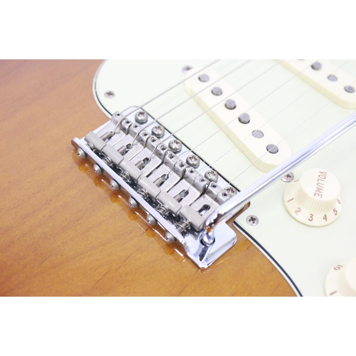 FENDER 60S STRATOCASTER